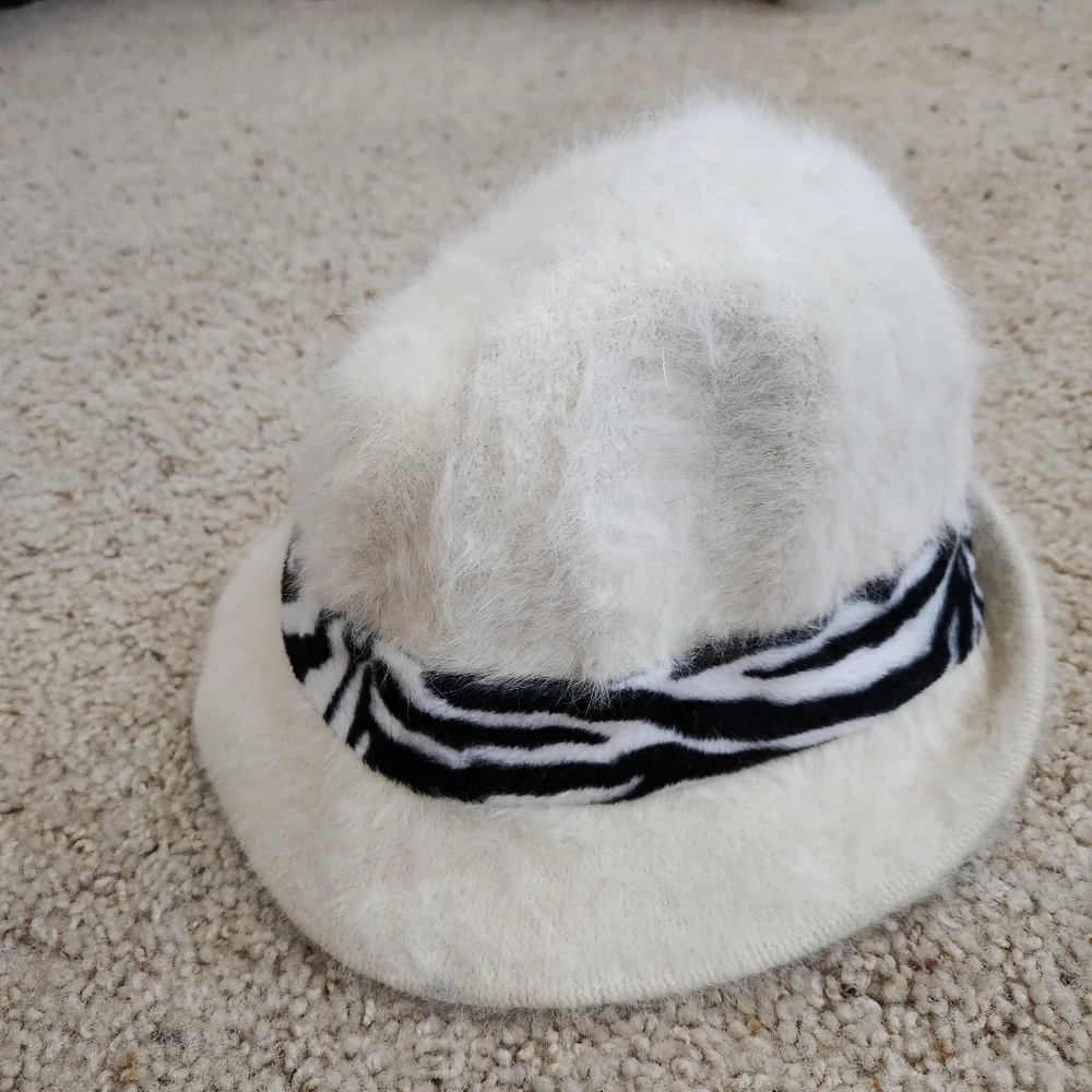 Womens Vintage Fluffy Cream Bucket‎ Hat Zebra Band Angora Wool Blend y2k - Picture 2 of 8